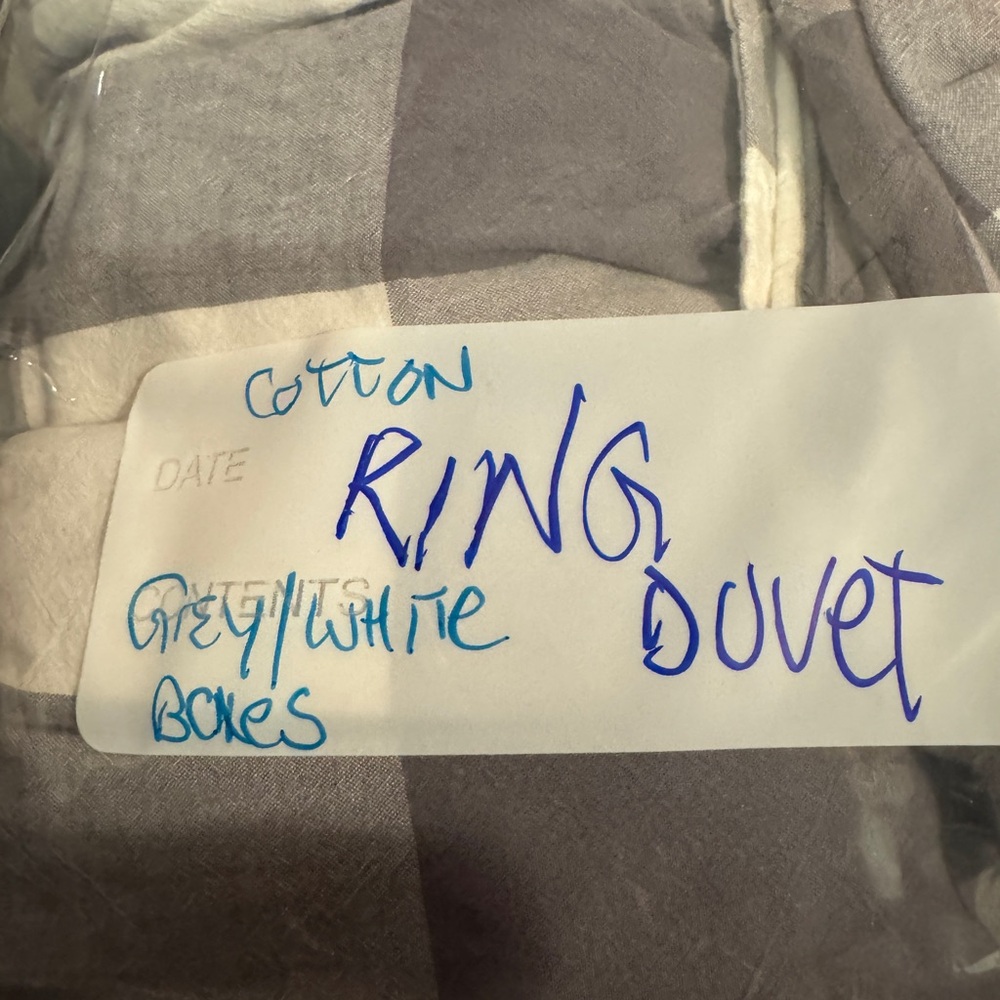Source Unknown Gray and White Duvet Cover
